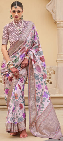 White and Off White color Saree in Viscose fabric with Floral, Weaving work