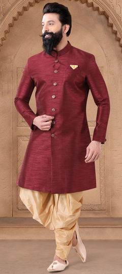 Party Wear Red and Maroon color IndoWestern Dress in Silk fabric with Thread work : 1949967