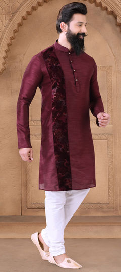 Red and Maroon color Kurta Pyjamas in Silk fabric with Thread work