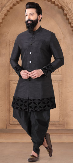 Party Wear Black and Grey color IndoWestern Dress in Silk fabric with Embroidered, Stone, Zari work : 1949989