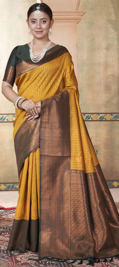 Party Wear, Traditional Yellow color Saree in Kanjeevaram Silk fabric with South Weaving work : 1950257