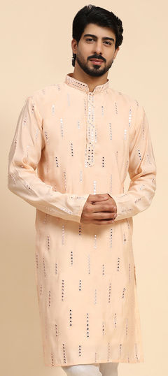 Pink and Majenta color Kurta in Silk fabric with Embroidered, Mirror work