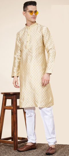 White and Off White color Kurta Pyjamas in Jacquard fabric with Resham, Thread, Weaving work