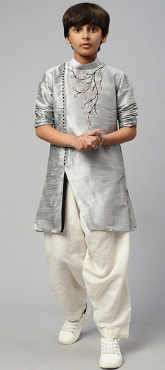 Black and Grey color Boys Kurta Pyjama in Dupion Silk fabric with Embroidered, Thread work