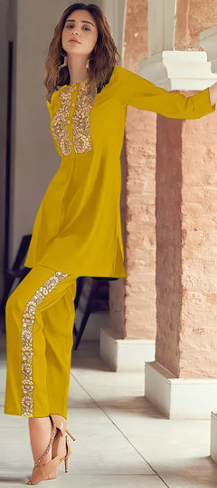 Festive, Party Wear Yellow color Salwar Kameez in Chanderi Silk fabric with Embroidered, Thread work : 1951727