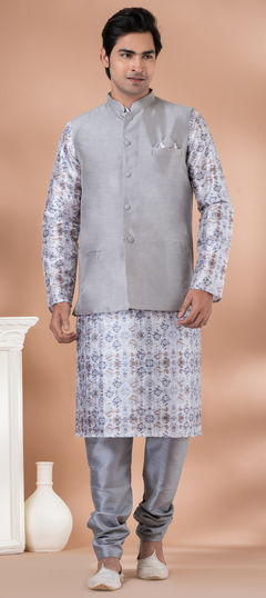 Multicolor color Kurta Pyjama with Jacket in Silk fabric with Printed work