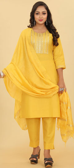 Casual Yellow color Salwar Kameez in Cotton fabric with Straight Embroidered, Sequence, Zari work : 1952641