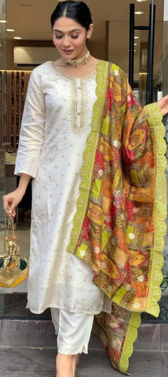 White and Off White color Salwar Kameez in Jacquard fabric with Embroidered, Printed, Thread work