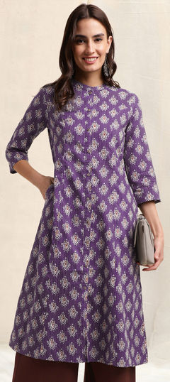 Multicolor color Kurti in Cotton fabric with Printed work