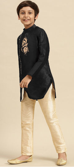 Black and Grey color Boys Kurta Pyjama in Dupion Silk fabric with Embroidered, Thread work