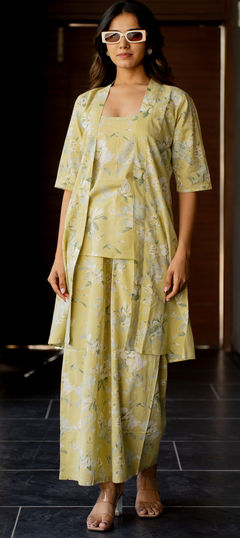 Yellow color Co-ords Set in Cotton fabric with Floral, Printed work