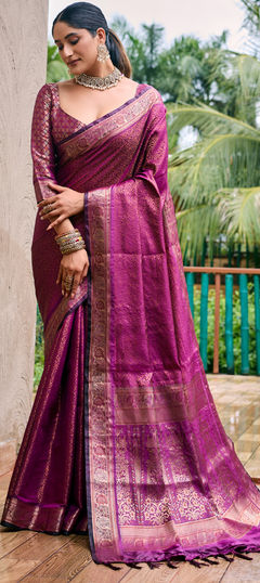 Party Wear, Traditional Purple and Violet color Saree in Kanjeevaram Silk fabric with South Weaving, Zari work : 1955230