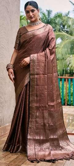 Party Wear, Traditional Beige and Brown color Saree in Kanjeevaram Silk fabric with South Weaving, Zari work : 1955231