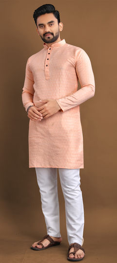 Pink and Majenta color Kurta Pyjamas in Jacquard fabric with Weaving work