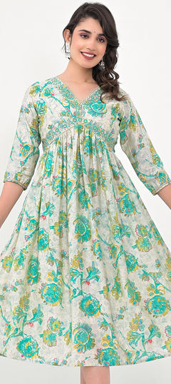 Green color Kurti in Blended fabric with Floral, Printed work