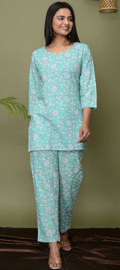 Green color Co-ords Set in Cotton fabric with Floral, Printed work