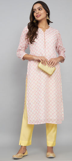 Pink and Majenta color Salwar Kameez in Linen fabric with Floral, Printed work