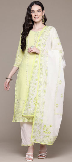 Party Wear, Summer Green color Salwar Kameez in Cotton fabric with Straight Bugle Beads, Printed work : 1956238