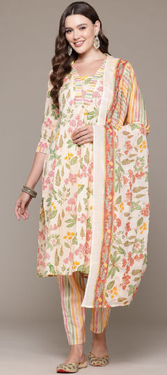 Multicolor color Salwar Kameez in Cotton fabric with Cut Dana, Floral, Printed work