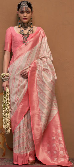 White and Off White color Saree in Handloom fabric with Weaving work