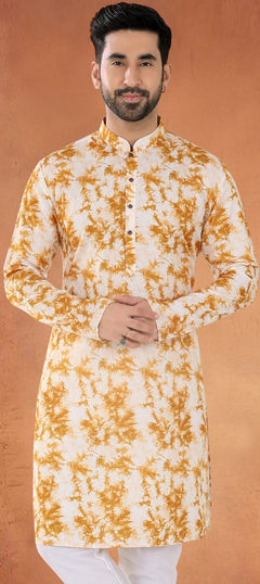 Yellow color Kurta in Cotton fabric with Patch work
