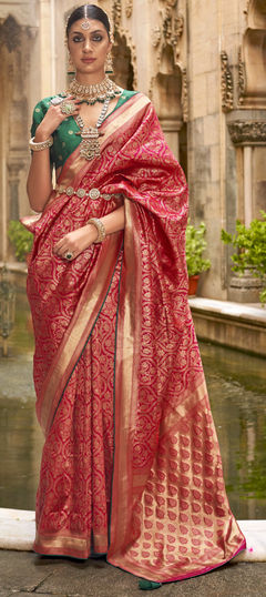 Reception, Traditional Red and Maroon color Saree in Banarasi Silk fabric with South Weaving, Zari work : 1958505