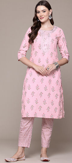 Pink and Majenta color Salwar Kameez in Cotton fabric with Floral, Printed, Sequence, Thread, Zari work