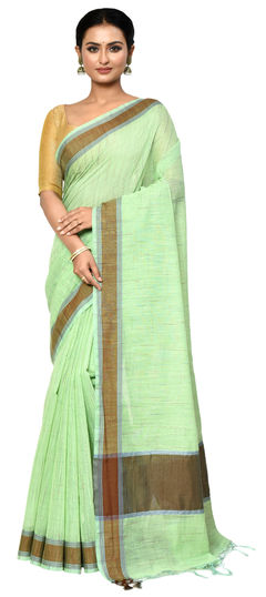 Green color Saree in Silk cotton fabric with Weaving work