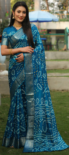 Blue color Saree in Handloom fabric with Bandhej, Printed work