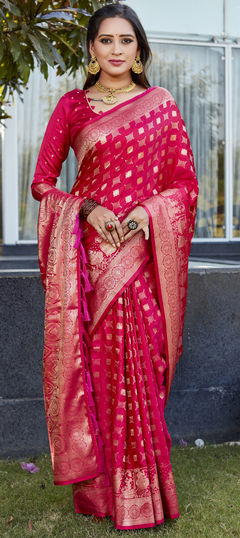 Pink and Majenta color Saree in Satin Silk fabric with Weaving work