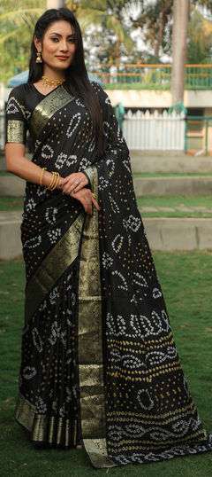 Black and Grey color Saree in Handloom fabric with Bandhej, Printed, Weaving work