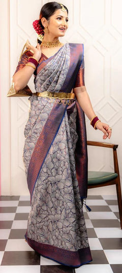 Multicolor color Saree in Art Silk fabric with Weaving, Zari work