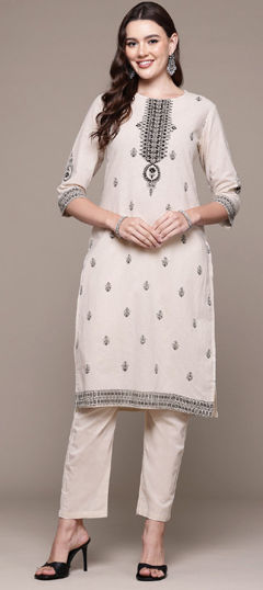 White and Off White color Salwar Kameez in Cotton fabric with Printed, Resham, Thread work