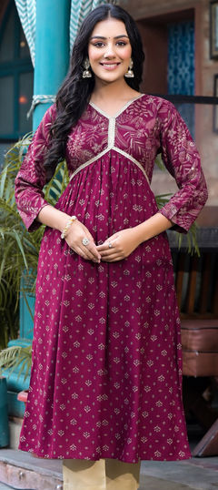 Casual Purple and Violet color Kurti in Rayon fabric with Anarkali, Long Sleeve Foil Print, Lace work : 1959560