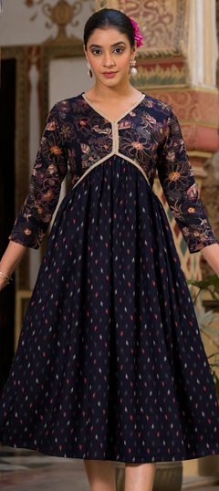 Blue color Kurti in Rayon fabric with Foil Print, Lace work