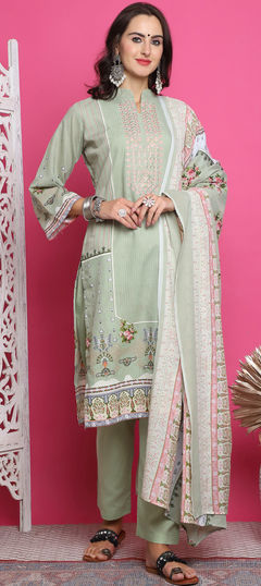 Green color Salwar Kameez in Cotton fabric with Digital Print, Floral, Printed, Thread work