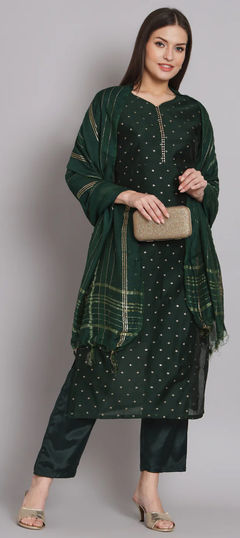 Festive, Party Wear Green color Salwar Kameez in Chanderi Silk fabric with Straight Embroidered, Thread work : 1960136