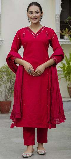 Red and Maroon color Salwar Kameez in Cotton fabric with Thread work