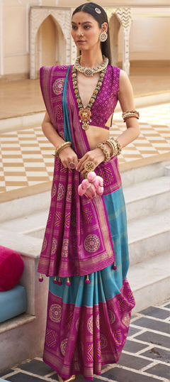 Blue, Pink and Majenta color Saree in Silk fabric with Foil Print, Weaving work