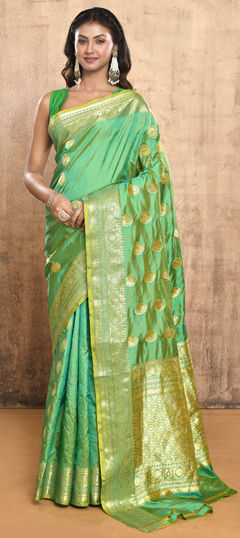 Green color Saree in Banarasi Silk, Silk fabric with Weaving, Zari work