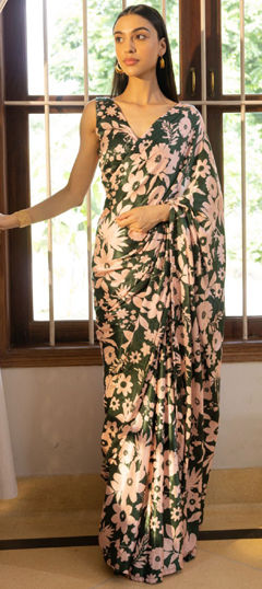 Green, Pink and Majenta color Saree in Satin Silk fabric with Digital Print, Floral work