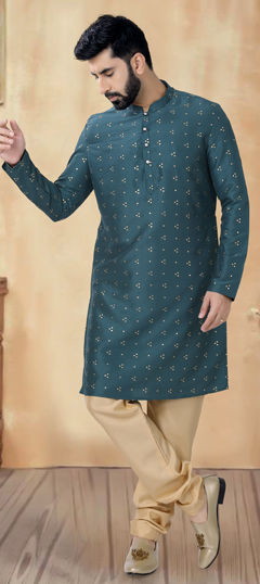 Green color Kurta Pyjamas in Silk fabric with Foil Print work