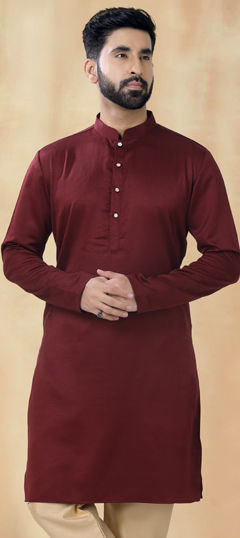 Red and Maroon color Kurta in Cotton fabric with Thread work