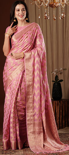 Pink and Majenta color Saree in Georgette fabric with Weaving work