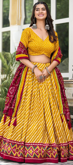 Festive, Navratri, Reception Yellow color Lehenga in Tussar Silk fabric with Flared Bandhej, Lehariya, Printed work : 1962023