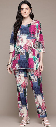 Multicolor color Co-ords Set in Cotton fabric with Printed work