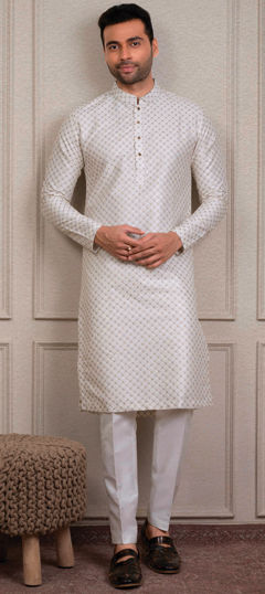 White and Off White color Kurta Pyjamas in Silk fabric with Embroidered, Thread work