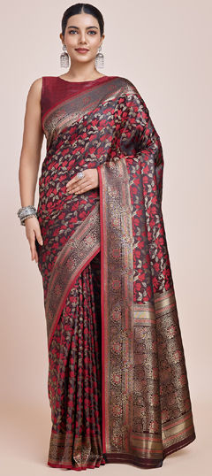 Red and Maroon color Saree in Banarasi Silk fabric with Printed, Weaving work