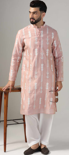 Pink and Majenta color Kurta Pyjamas in Chanderi Silk fabric with Mirror, Resham work