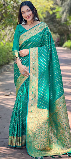 Green color Saree in Banarasi Silk fabric with Weaving, Zari work